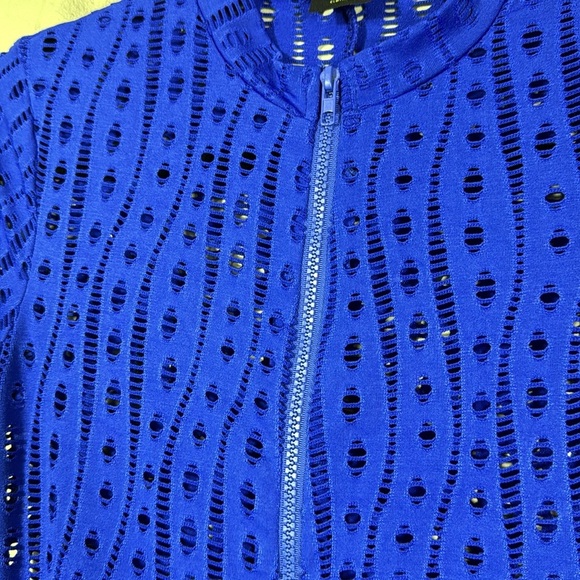 Aria Women's Zip Up Body con Hollow Romper Royal Blue Size Small - Picture 9 of 9